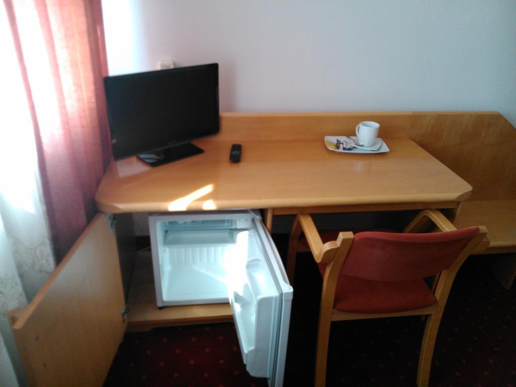 Centrum Konferencyjne Ibib Pan Warschau Kamer foto