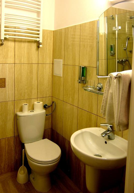 Centrum Konferencyjne Ibib Pan Warschau Kamer foto